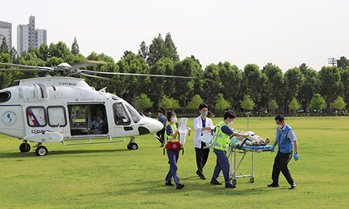 ȼº ÀüÁö°øÀå ȯÀÚ Çï±â À̼Û